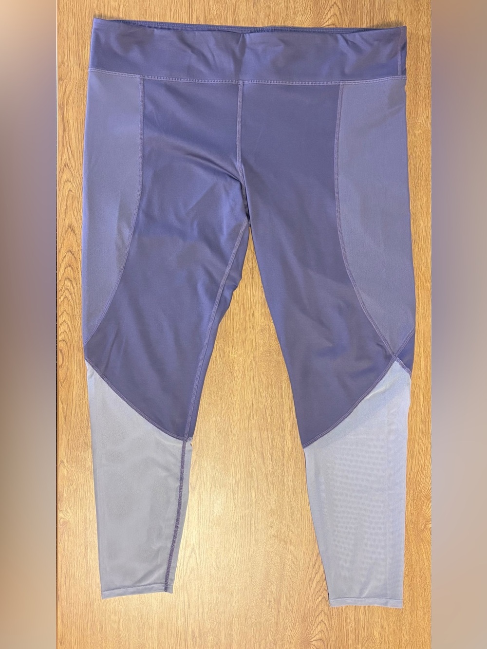 Joy Lab Purple Athletic Capri Leggings with Light Lavender Mesh Panels